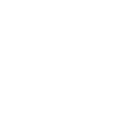 Eine einfache Schwarz-Weiß-Illustration eines einzelnen Reifens mit sichtbarem Profil, schräg dargestellt - perfekt für Reifenwechsel oder alle, die in Wolfenbüttel einen Reifen wechseln wollen.